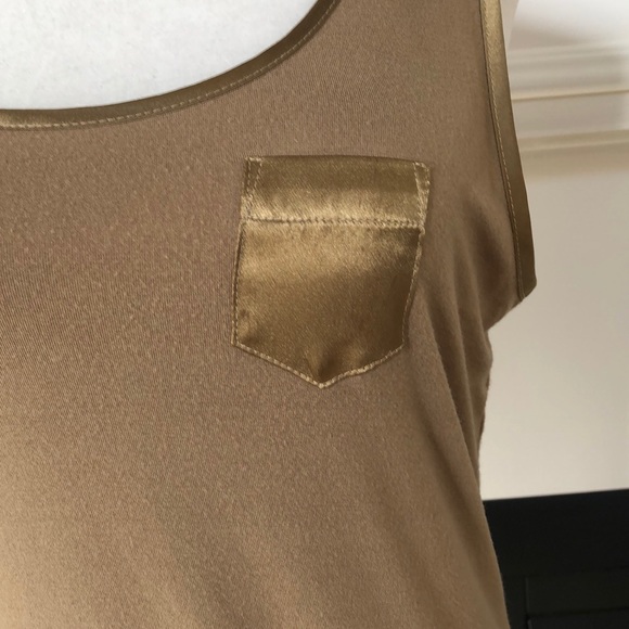 🌺I. N. C. Women’s tank top with silk pocket 🌺 - Picture 3 of 7